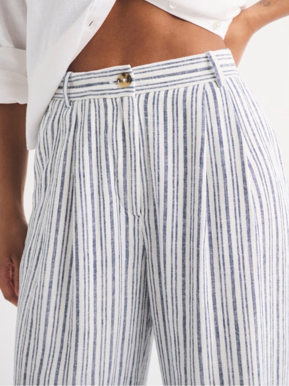 Abercrombie & Fitch Striped Wide-Leg Linen Blend Pants - White & Blue - Picture 2 of 4
